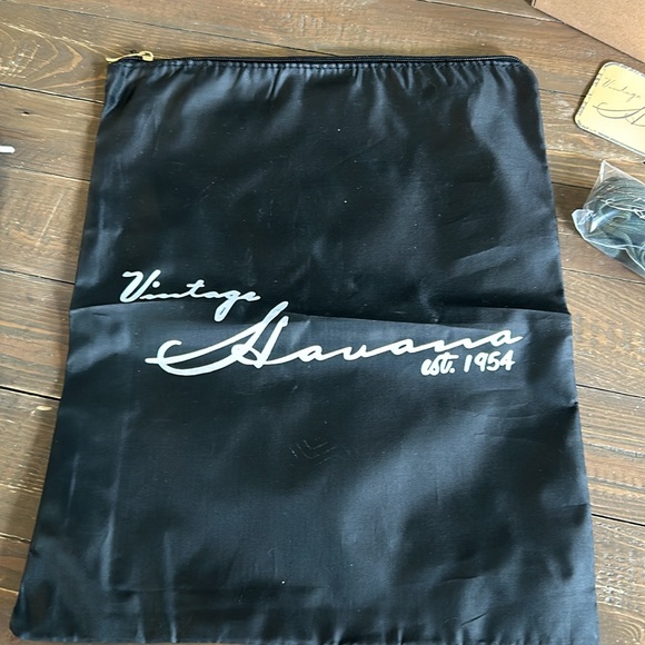 💜 SOLD 💜 NIB Vintage Havana Winifred court sneakers. Size 7.5 - Picture 7 of 12